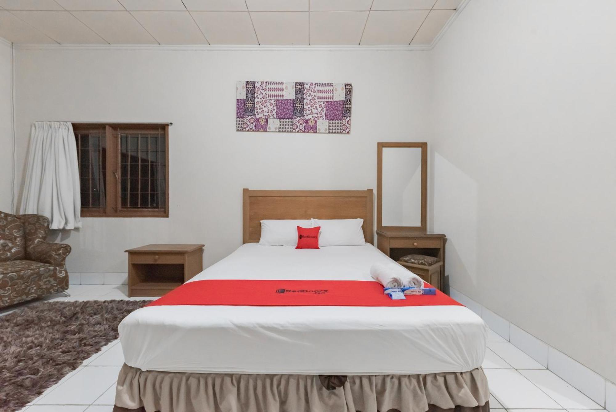 Reddoorz At Griya Astoeti Hotel Bogor